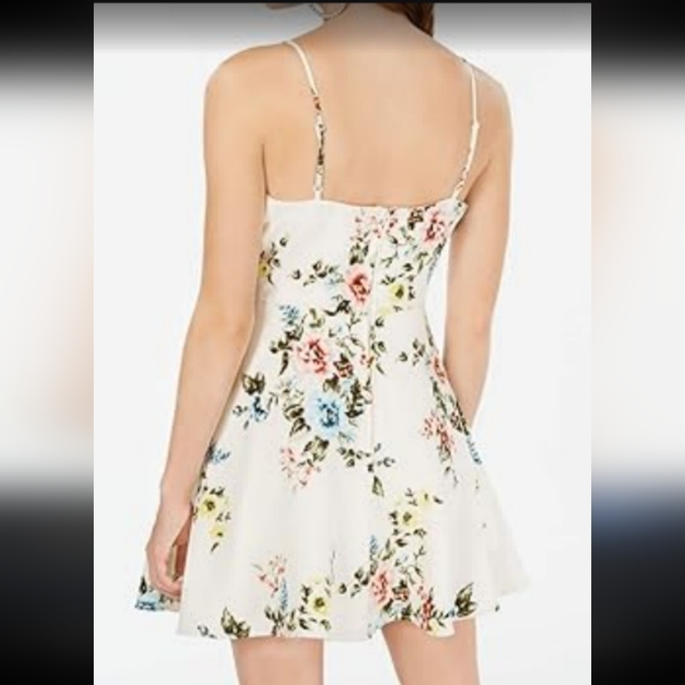 Trixxi fit and flare mini dress floral - Picture 2 of 6